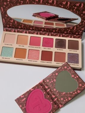 Trixie Cosmetics Horse Girl Eyeshadow Palette with Blush